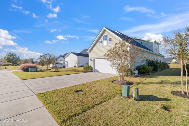 513 Oneida Lake Road, Wilmington, NC 28401