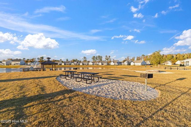 513 Oneida Lake Road, Wilmington, NC 28401