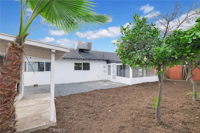 25556 Lomas Verdes, Loma Linda, CA 92354