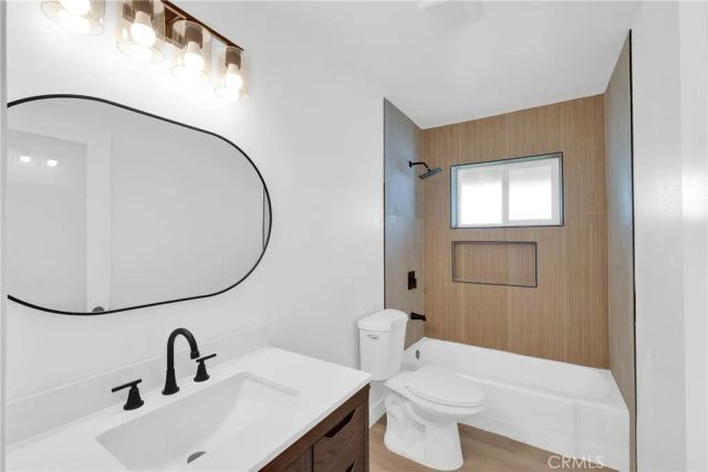 25556 Lomas Verdes, Loma Linda, CA 92354