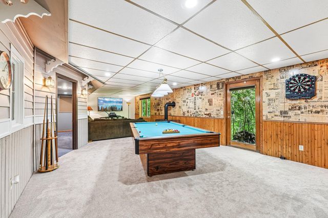 1410 Appaloosa Trail, Eagan, MN 55122