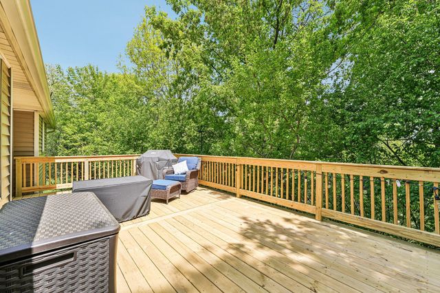 1410 Appaloosa Trail, Eagan, MN 55122