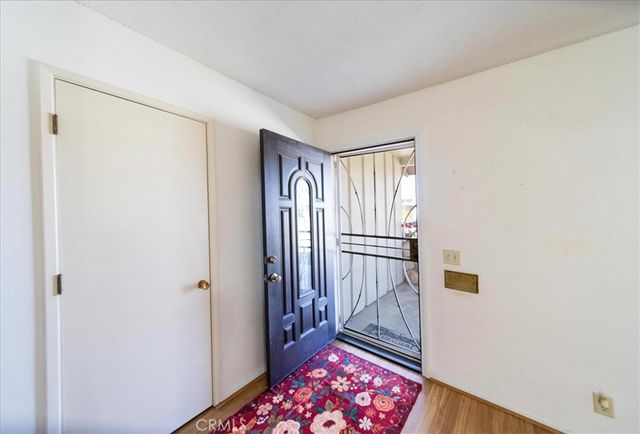 1561 Sandlewood Drive, Hemet, CA 92543