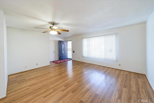 1561 Sandlewood Drive, Hemet, CA 92543