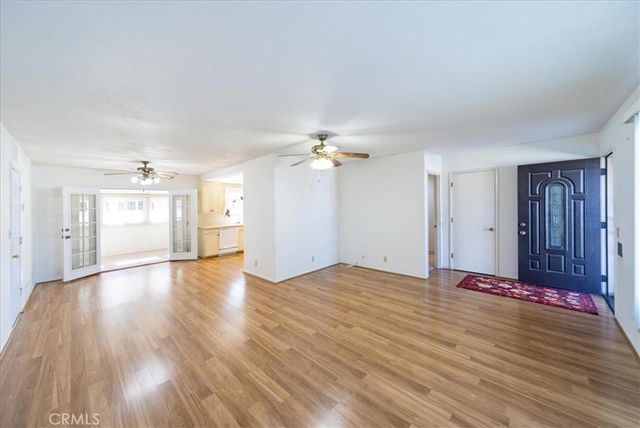 1561 Sandlewood Drive, Hemet, CA 92543