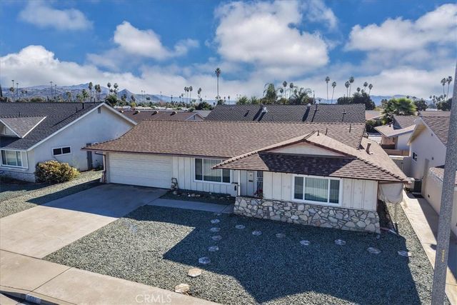 1561 Sandlewood Drive, Hemet, CA 92543