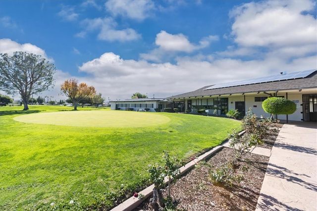 1561 Sandlewood Drive, Hemet, CA 92543