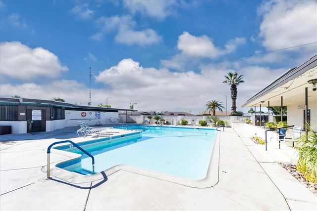 1561 Sandlewood Drive, Hemet, CA 92543