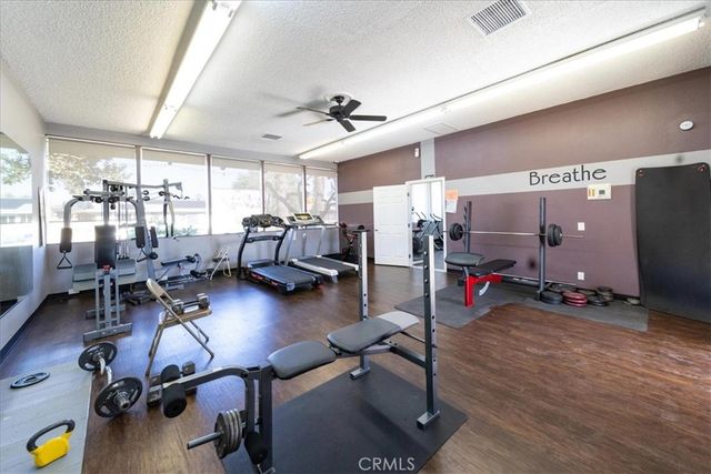 1561 Sandlewood Drive, Hemet, CA 92543