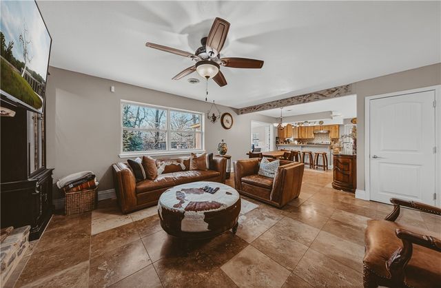 1827 Seminole Court, Fayetteville, AR 72701