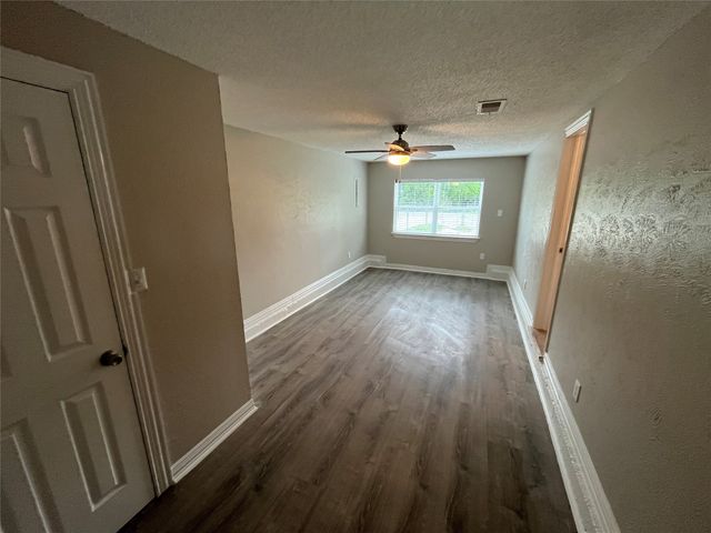 2423 Lolita Drive, Dallas, TX 75227