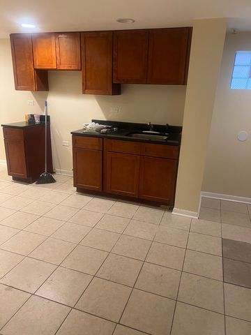 8235 S Vernon Avenue G, Chicago, IL 60619