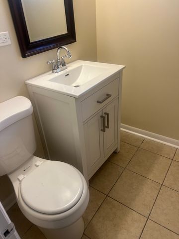 8235 S Vernon Avenue G, Chicago, IL 60619