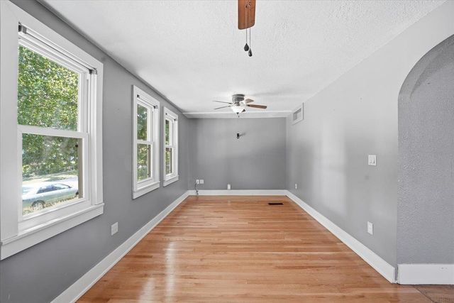 1518 11th Street, Eldora, IA 50627