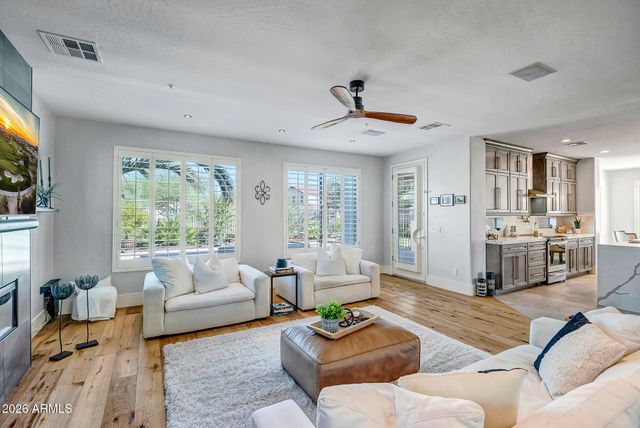12594 W MORNING VISTA Drive, Peoria, AZ 85383