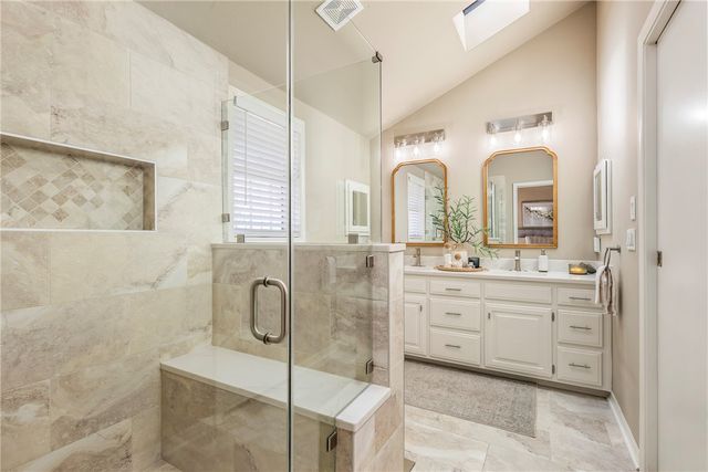 15 Pembroke Lane, Bella Vista, AR 72715