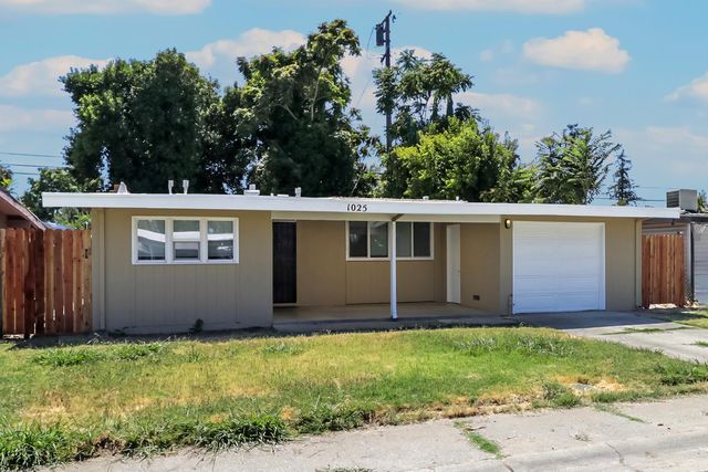 1025 Hobson Ave, West Sacramento, CA 95605