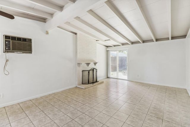1025 Hobson Ave, West Sacramento, CA 95605