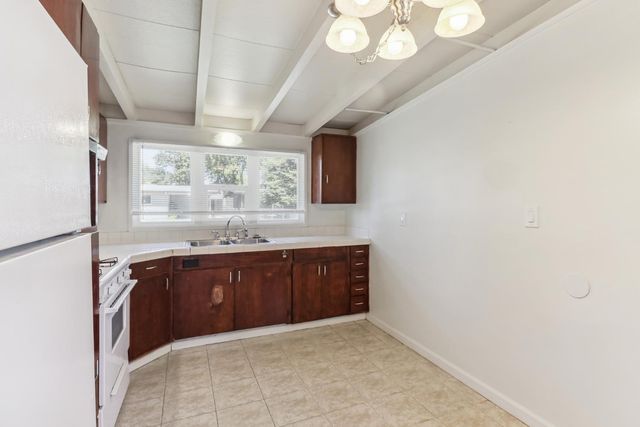 1025 Hobson Ave, West Sacramento, CA 95605