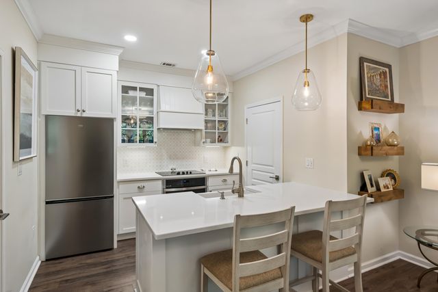 200 Bucksley Lane 303, Charleston, SC 29492