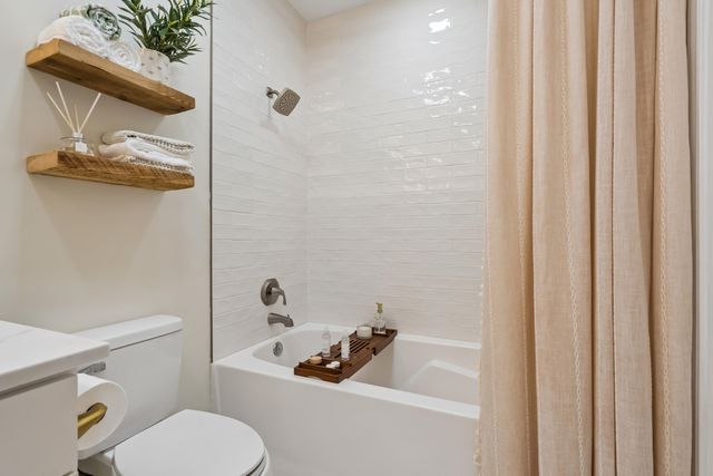 200 Bucksley Lane 303, Charleston, SC 29492