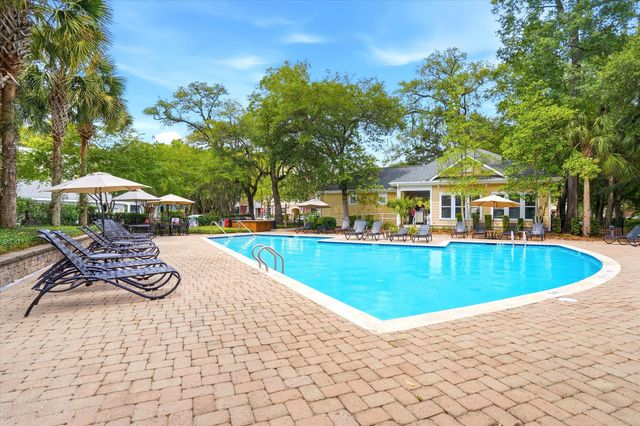 200 Bucksley Lane 303, Charleston, SC 29492