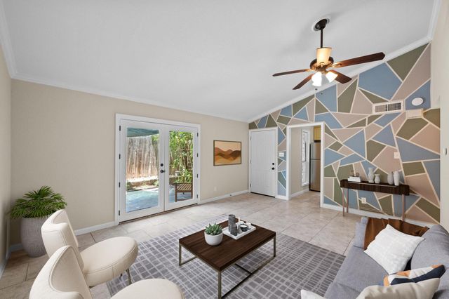 3102 Glen Ora ST 102, Austin, TX 78704