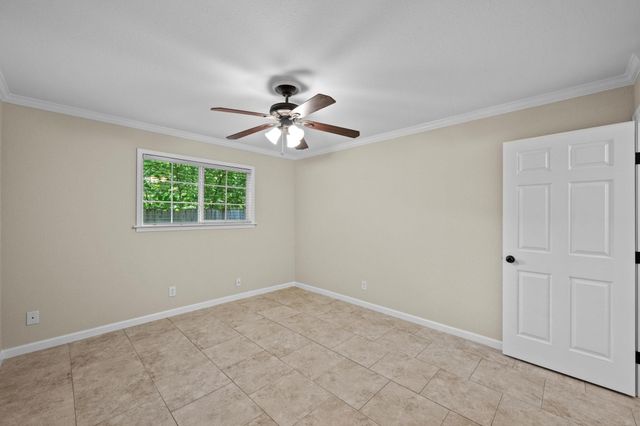 3102 Glen Ora ST 102, Austin, TX 78704