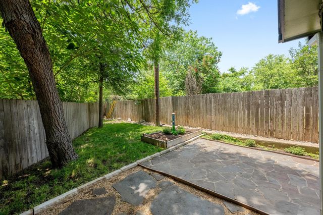 3102 Glen Ora ST 102, Austin, TX 78704