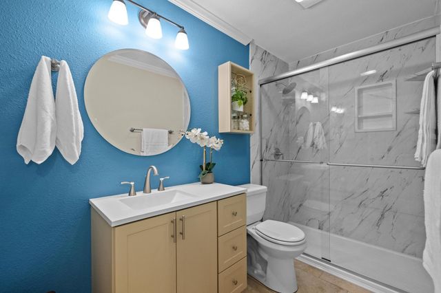 3102 Glen Ora ST 102, Austin, TX 78704