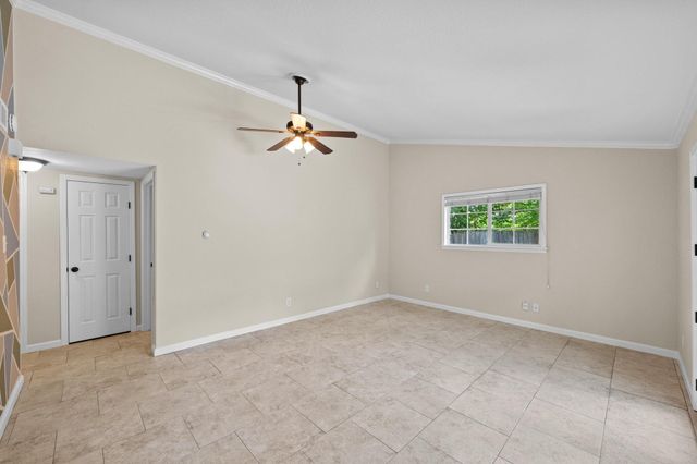 3102 Glen Ora ST 102, Austin, TX 78704