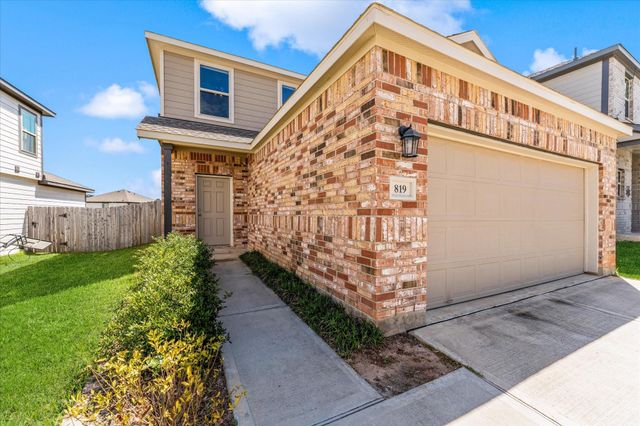 819 Faison Court, Conroe, TX 77316