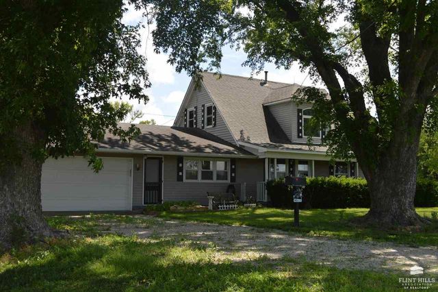 1593 Broughton Road, Clay Center, KS 67432