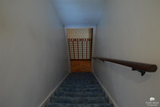 1593 Broughton Road, Clay Center, KS 67432