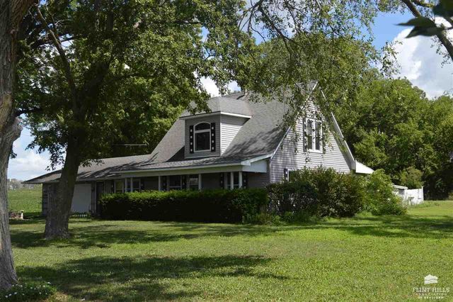 1593 Broughton Road, Clay Center, KS 67432