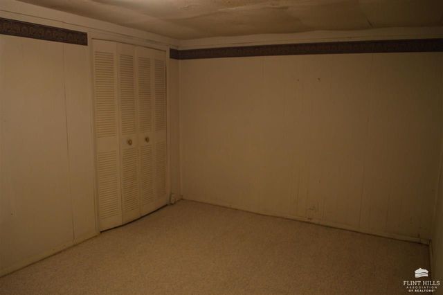 1593 Broughton Road, Clay Center, KS 67432