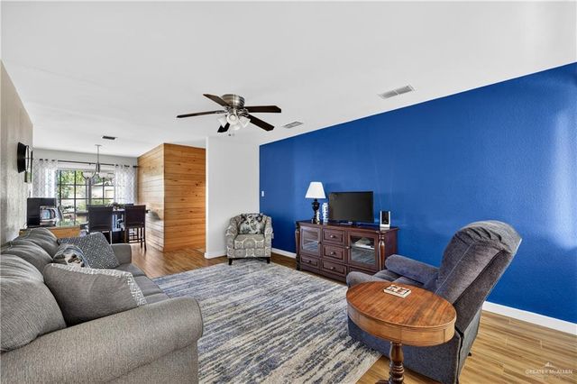 613 W Sprague Street, Edinburg, TX 78539