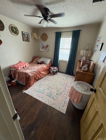 33 Fire Station Road, Vilonia, AR 72173