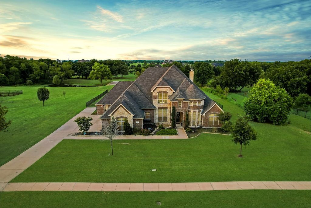 6 Chapel Hill Lane, Mclendon Chisholm, TX 75032
