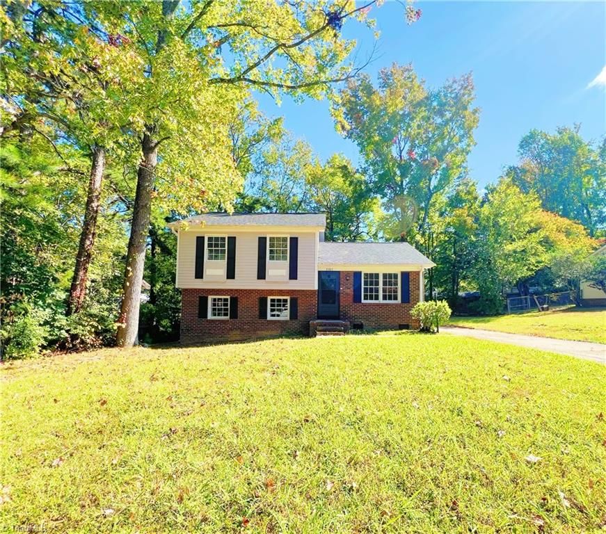 3303 Bristle Cone Road, Greensboro, NC 27406