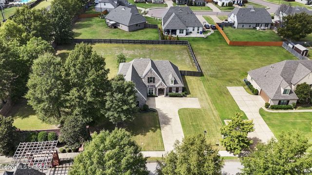 4021 Mitchell Place, Olive Branch, MS 38654