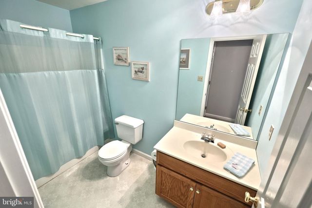 70 TEST RD, Hanover, PA 17331