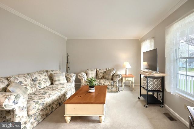 70 TEST RD, Hanover, PA 17331