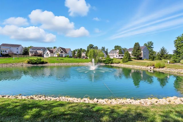 4825 Lakeview Court, South Lebanon, OH 45065