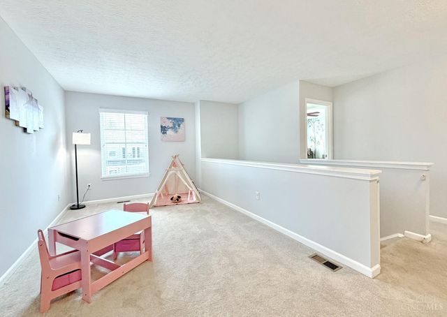 4825 Lakeview Court, South Lebanon, OH 45065