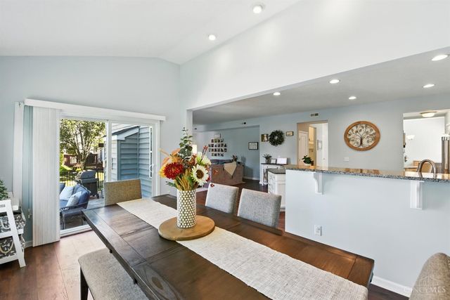 4825 Lakeview Court, South Lebanon, OH 45065