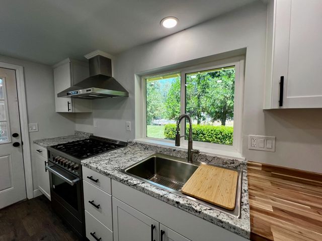 2018 Whistler Way, Somerset, CA 95684