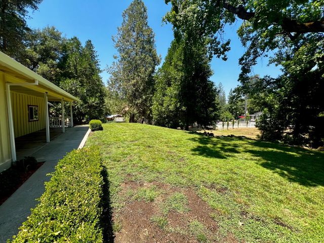 2018 Whistler Way, Somerset, CA 95684