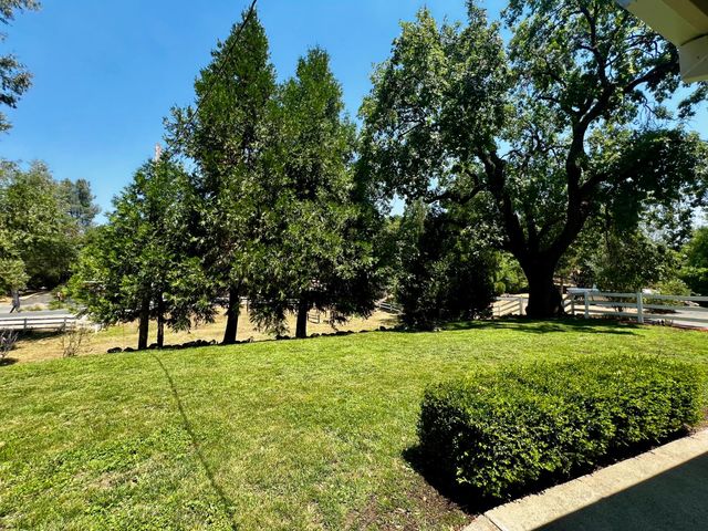 2018 Whistler Way, Somerset, CA 95684