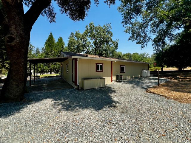 2018 Whistler Way, Somerset, CA 95684